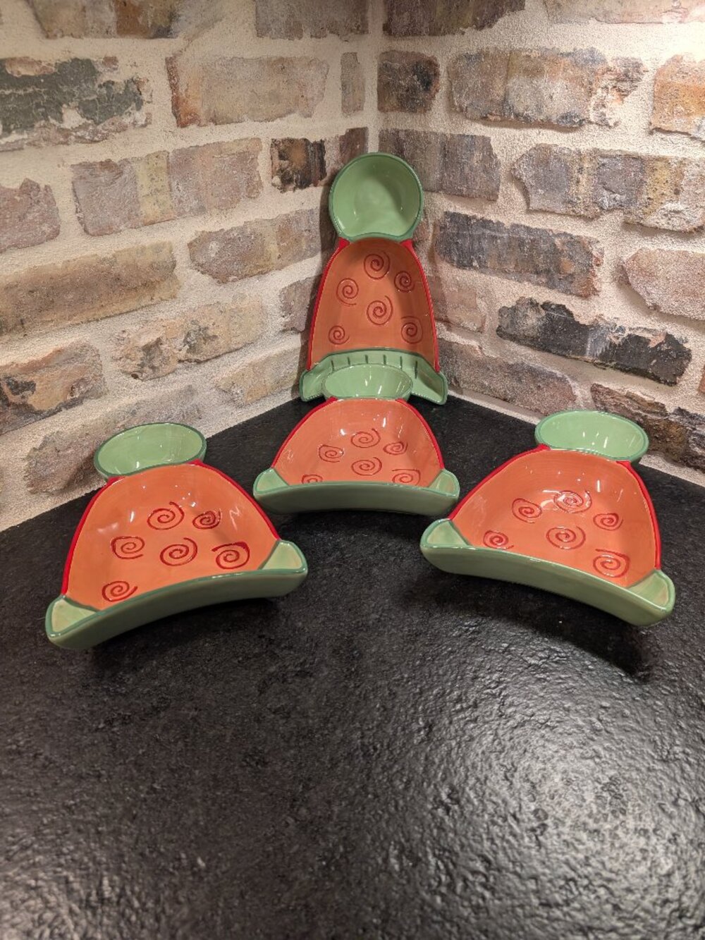 Set of (4) Pfaltzgraff Taffy Candy Hats & Mittens Dip And Chip Bowl Set
